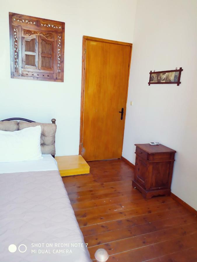 Villa Chrysodimi Chalki Town ภายนอก รูปภาพ