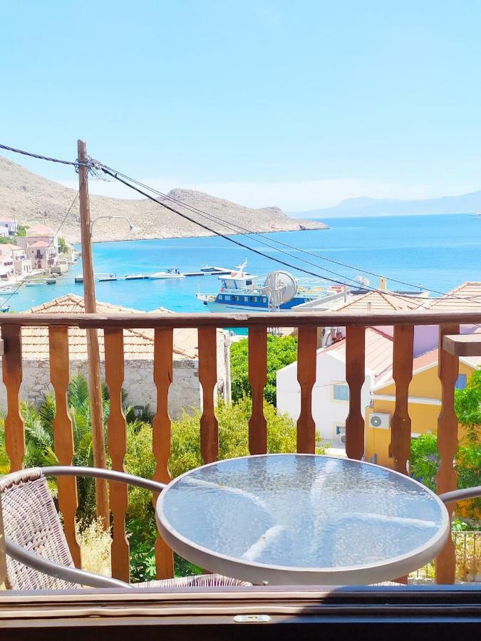 Villa Chrysodimi Chalki Town ภายนอก รูปภาพ